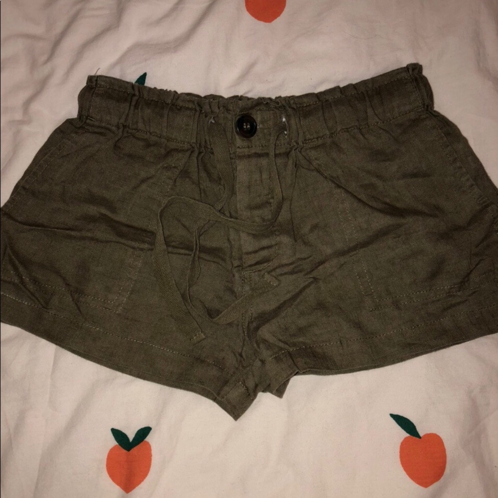 Drawstring Shorts - Picture 3 of 3